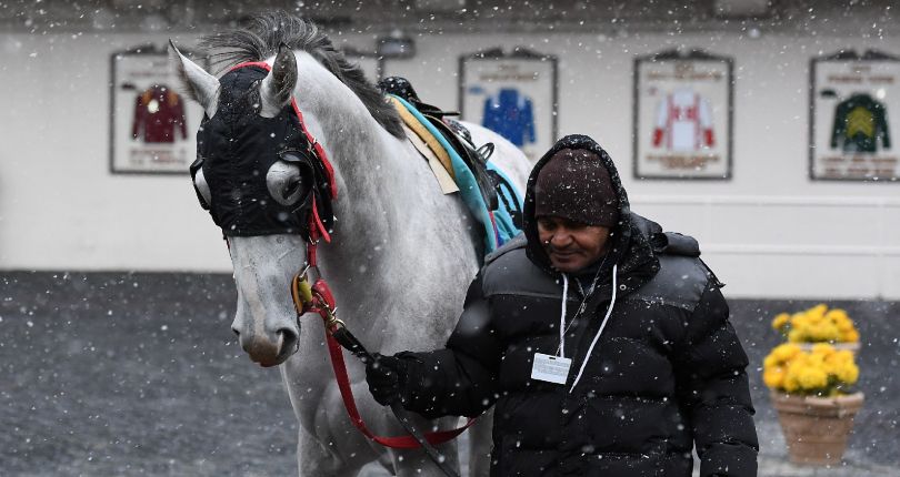High winds and extreme cold forces cancellation of Friday and Saturday racing at Aqueduct Racetrack